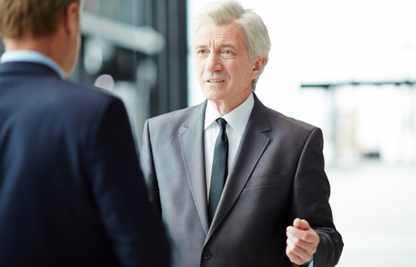 실패 없는 외국인 VIP 고객 호칭 가이드